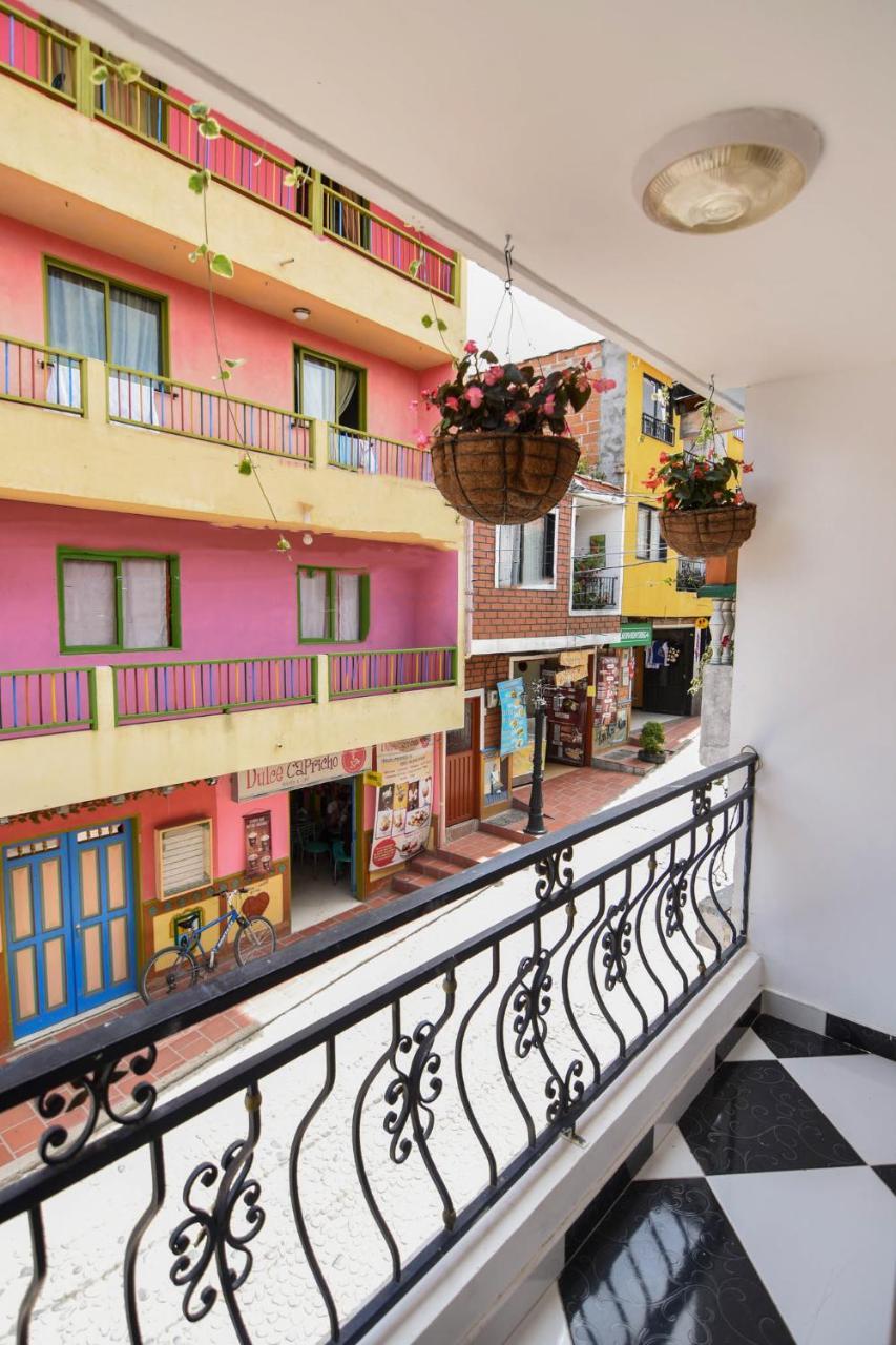 Hotel El Paisaje Guatapé Exterior photo